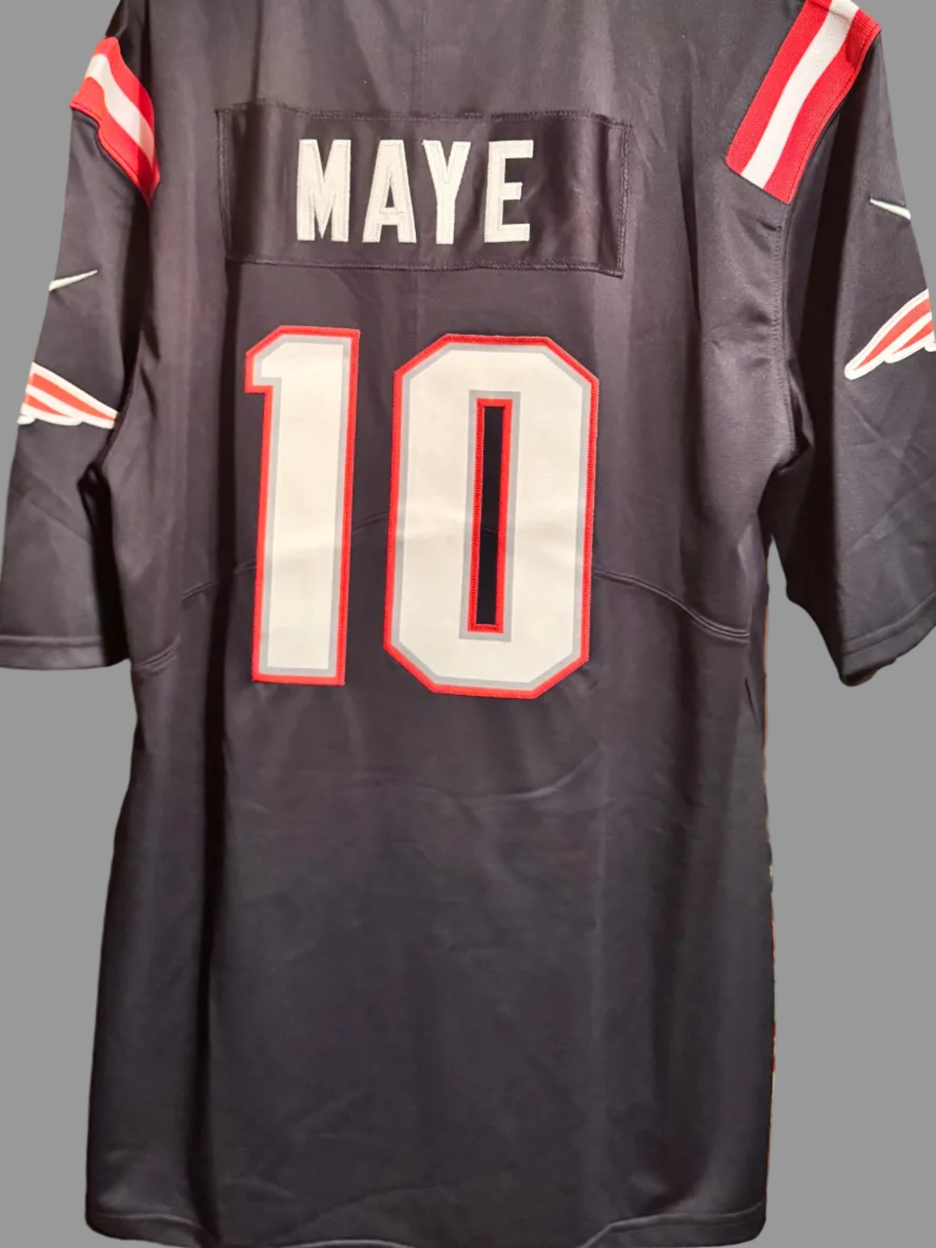 NWT! New England Patriots NFL Nike game jersey. feat. QB with 2016 season Captain Patch