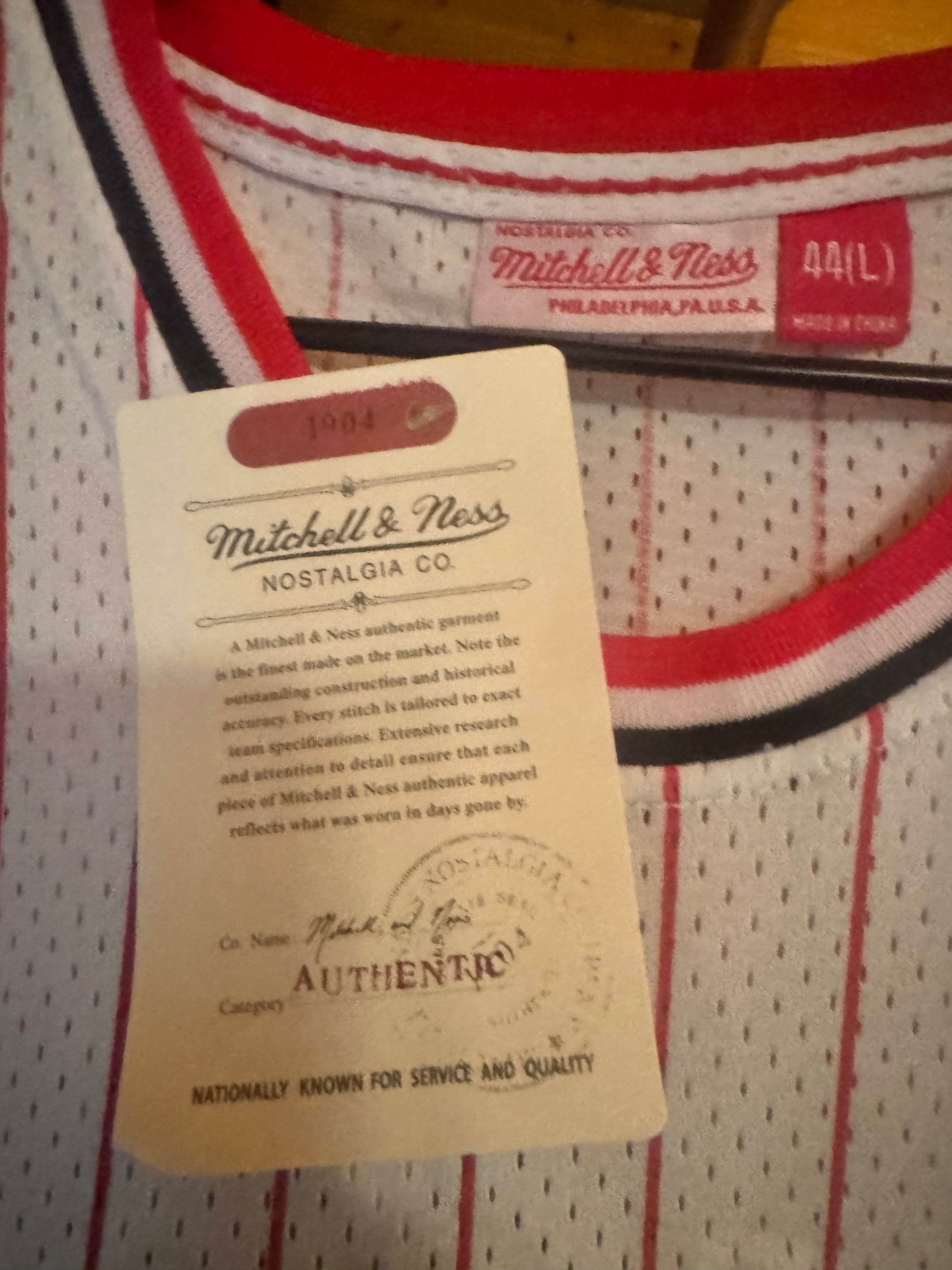Michael Jordan 1996 Chicago Bulls Mitchell & Ness Authentic White Pinstripe Jersey
