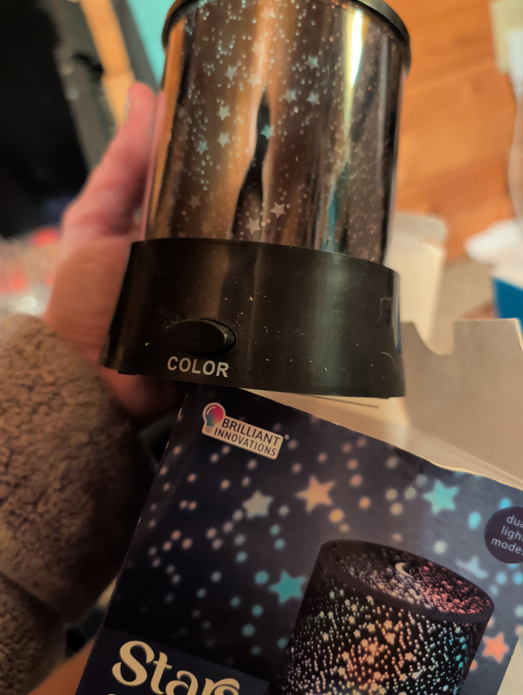New! Brilliant Innovations Stars and Moon Projector Light - Dual Mode Night Light